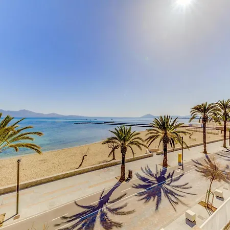 Palma - Seafront - Panoramic Sea Views Holiday home Port de Pollenca