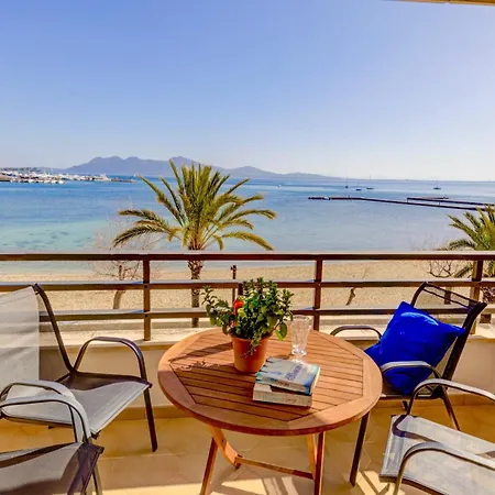 Palma - Seafront - Panoramic Sea Views Holiday home *